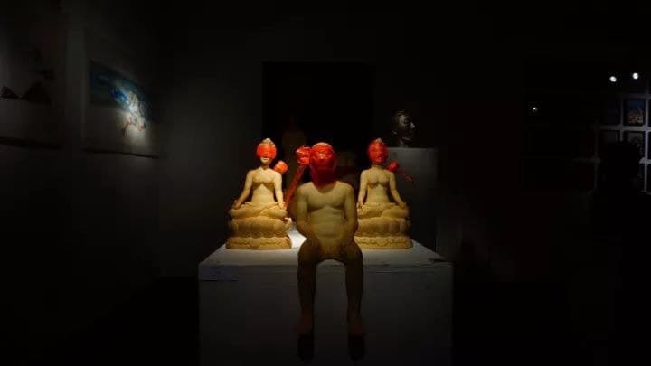Double-Buddha Person Sandwich